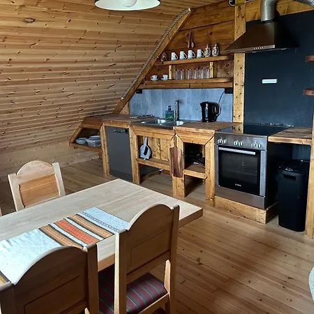 House Nordkapp Fishing Adventure * Sarnes